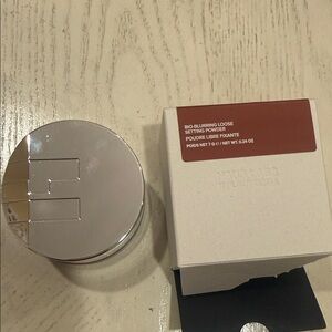 Haus Labs By Lady Gaga Big Blurring Loose Setting Powder - color - COCOA